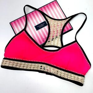🔥🏖VICTORIA SECRET swimsuit top The Fabulous/removable padding push-up New